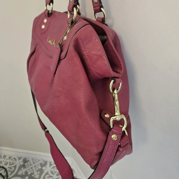 Coach Pink/Raspberry Shoulder Bag - Picture 4 of 7